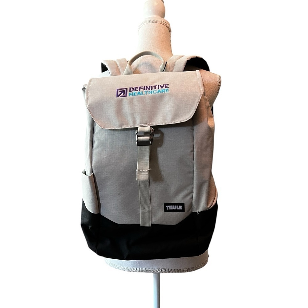 Thule Black and Gray Unisex Lithos Backpack 16L NWT